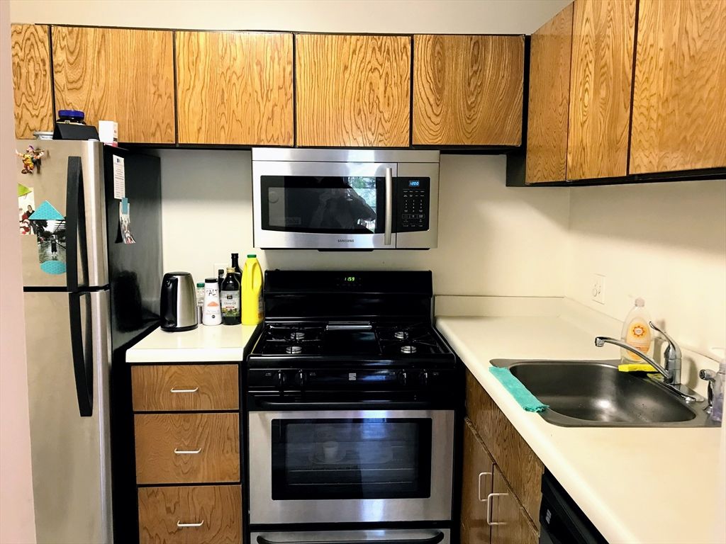 44 Washington St 318, Brookline, MA 02445