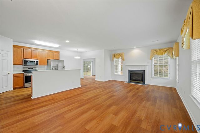 6531 Legacy Park Dr, Mechanicsville, VA 23111