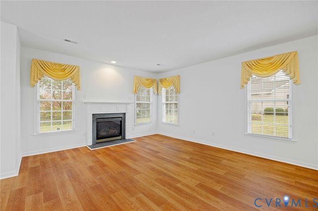 6531 Legacy Park Dr, Mechanicsville, VA 23111