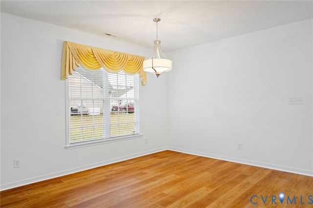 6531 Legacy Park Dr, Mechanicsville, VA 23111