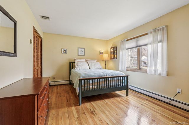 89 Green Road, West Nyack, NY 10994