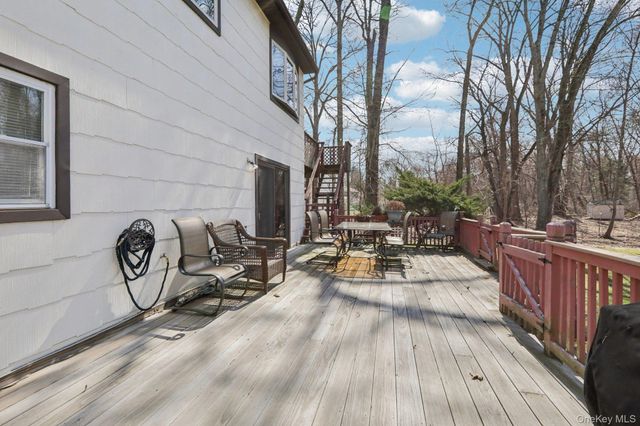 89 Green Road, West Nyack, NY 10994