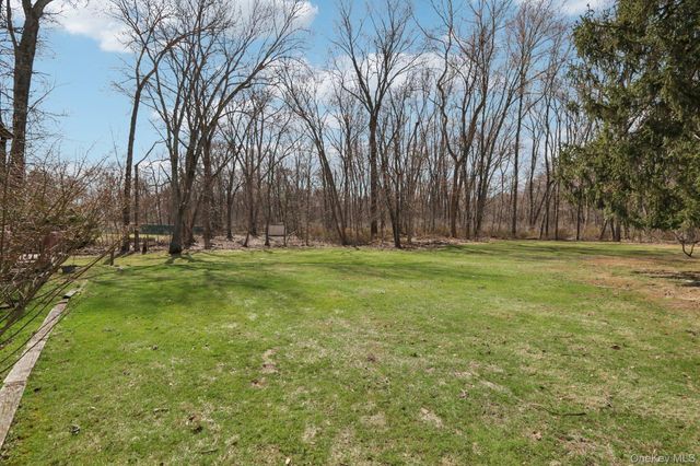 89 Green Road, West Nyack, NY 10994