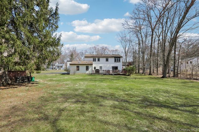 89 Green Road, West Nyack, NY 10994