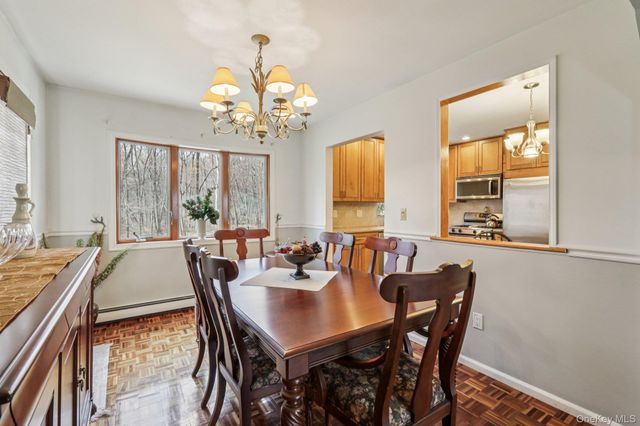 89 Green Road, West Nyack, NY 10994