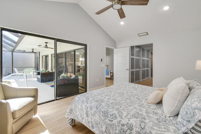 137 Harbourside Circle, Jupiter, FL 33477