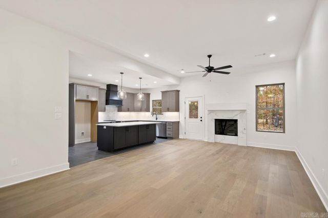 3 Promesa Lane, Hot Springs Village, AR 71909