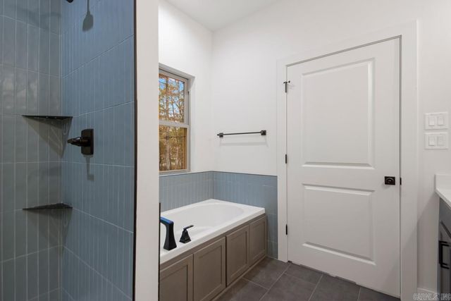 3 Promesa Lane, Hot Springs Village, AR 71909