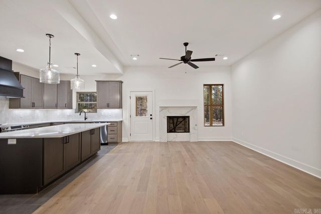 3 Promesa Lane, Hot Springs Village, AR 71909