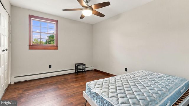 1967 LAFAYETTE RD, Lansdale, PA 19446