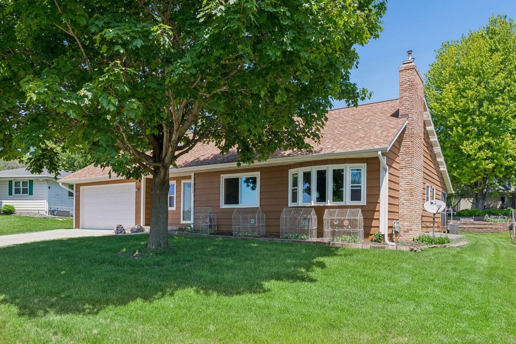5000 Normandale Hglds Drive, Bloomington, MN 55437 — exterior