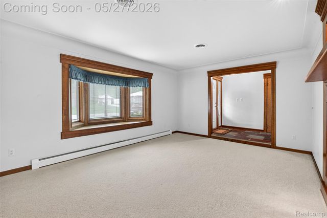 26995 James Avenue, Flat Rock, MI 48134