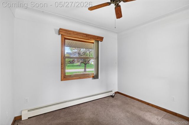 26995 James Avenue, Flat Rock, MI 48134