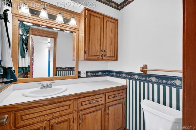 26995 James Avenue, Flat Rock, MI 48134