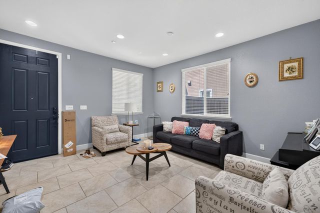 4269 Shorthorn Way, Roseville, CA 95747