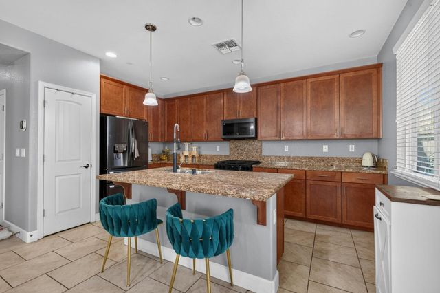 4269 Shorthorn Way, Roseville, CA 95747