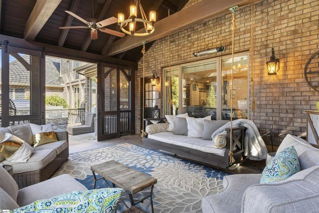 24 Appian Circle, Simpsonville, SC 29681