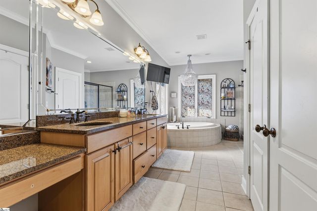 24 Appian Circle, Simpsonville, SC 29681