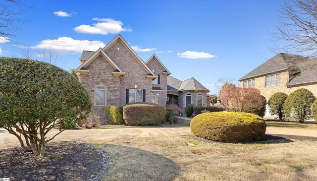 24 Appian Circle, Simpsonville, SC 29681