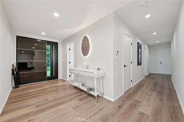 15937 Londelius Street, North Hills, CA 91343