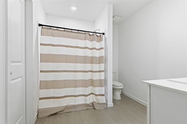 1135 Rustic Willow Drive, Beasley, TX 77417