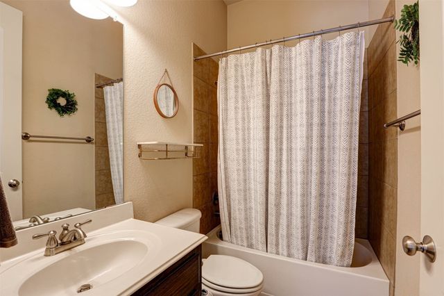 4801 Sangers Court, Fort Worth, TX 76244