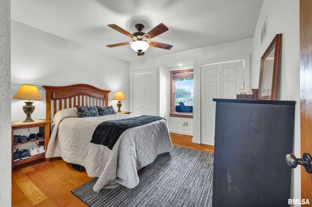 4222 S LAFAYETTE Avenue, Bartonville, IL 61607