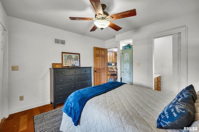 4222 S LAFAYETTE Avenue, Bartonville, IL 61607