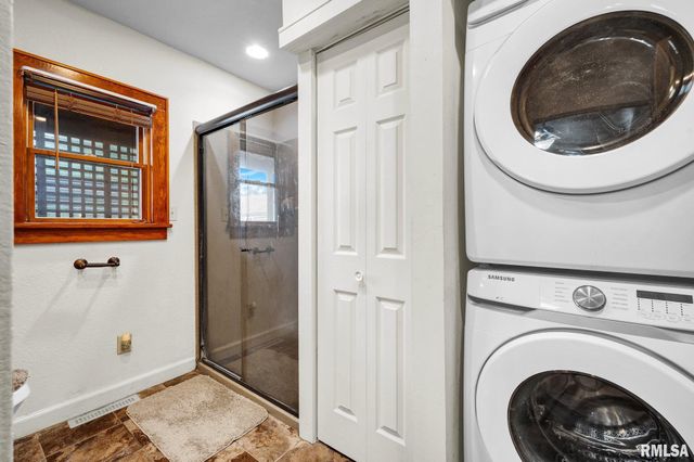 4222 S LAFAYETTE Avenue, Bartonville, IL 61607