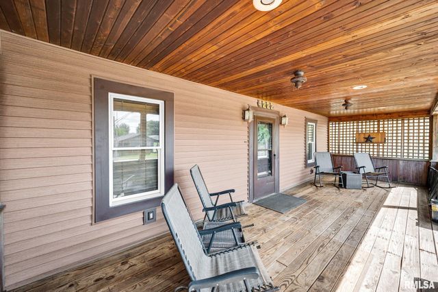 4222 S LAFAYETTE Avenue, Bartonville, IL 61607