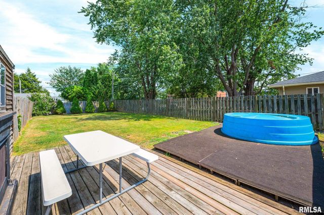 4222 S LAFAYETTE Avenue, Bartonville, IL 61607
