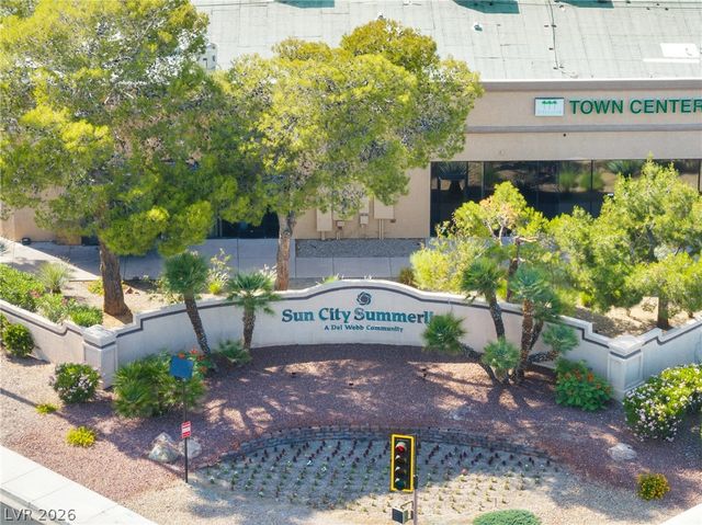 9321 Quail Ridge Drive 24, Las Vegas, NV 89134