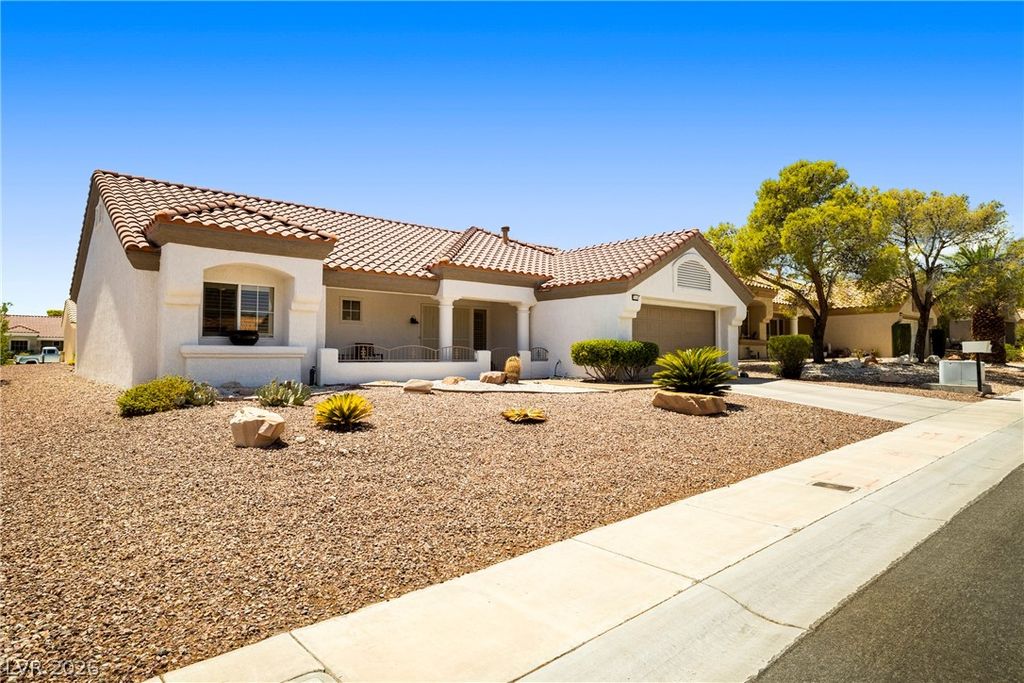 9321 Quail Ridge Drive 24, Las Vegas, NV 89134