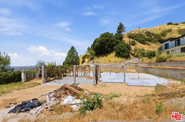 9865 Lanark Street, Sun Valley (los Angeles), CA 91352