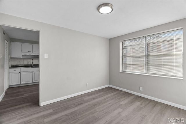 1000 Wild Cherry Lane, University City, MO 63130