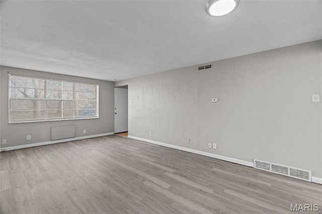 1000 Wild Cherry Lane, University City, MO 63130