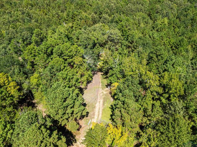 811 CR 1762, Linden, TX 75563