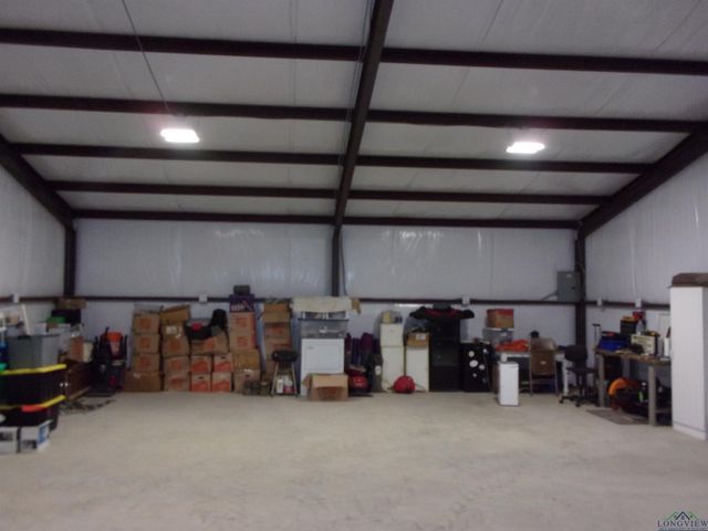 811 CR 1762, Linden, TX 75563