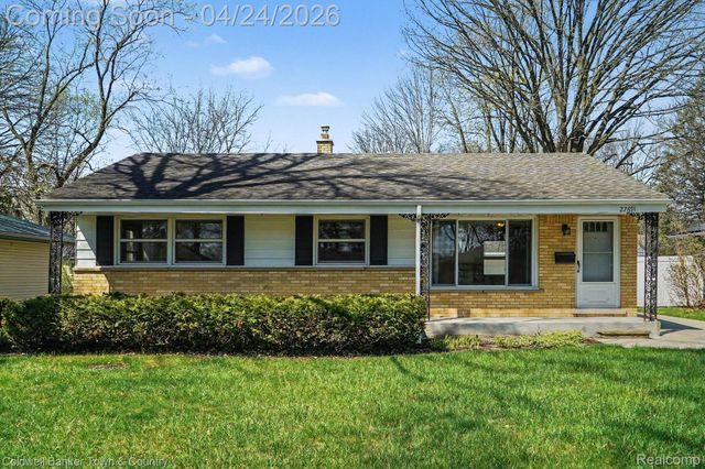 27691 Lexington Parkway, Southfield, MI 48076