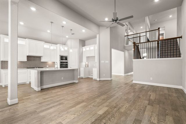 2206 Christopher Lane, Euless, TX 76040