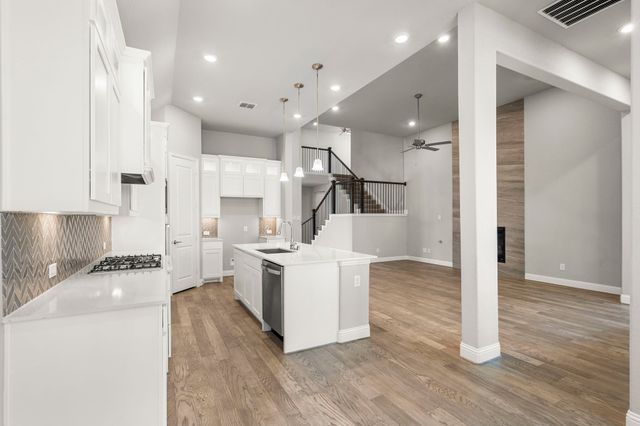 2206 Christopher Lane, Euless, TX 76040