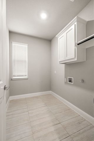 2206 Christopher Lane, Euless, TX 76040