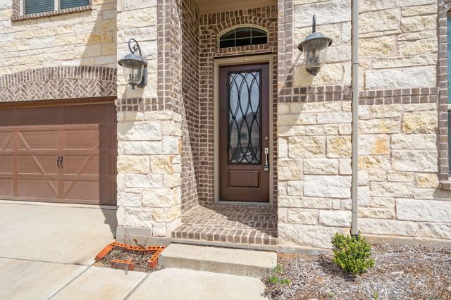 2206 Christopher Lane, Euless, TX 76040