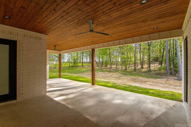 7024 Hannah Lane, Benton, AR 72019