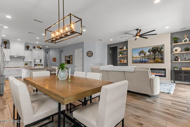 4653 N 212TH Drive, Buckeye, AZ 85396