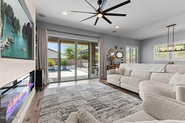 4653 N 212TH Drive, Buckeye, AZ 85396