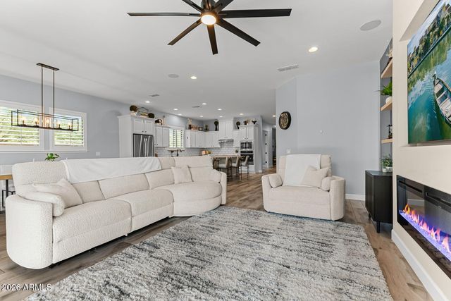 4653 N 212TH Drive, Buckeye, AZ 85396