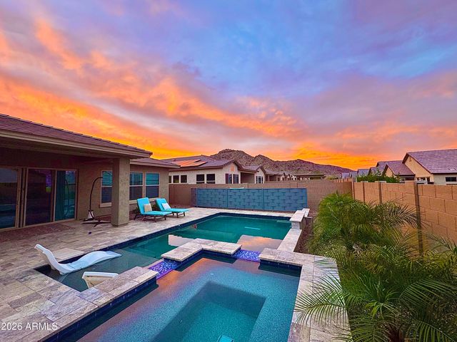 4653 N 212TH Drive, Buckeye, AZ 85396