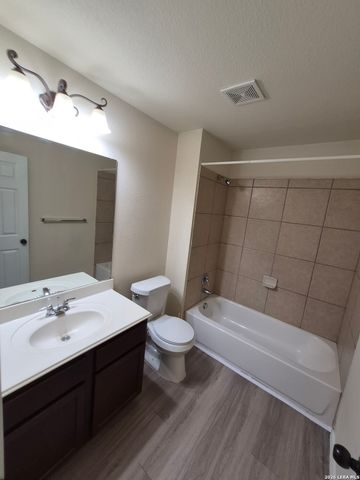 7208 Colina Way, Converse, TX 78109
