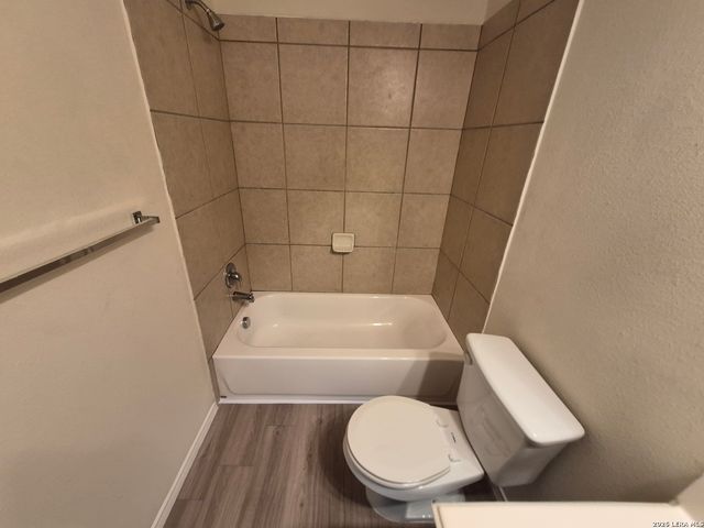 7208 Colina Way, Converse, TX 78109